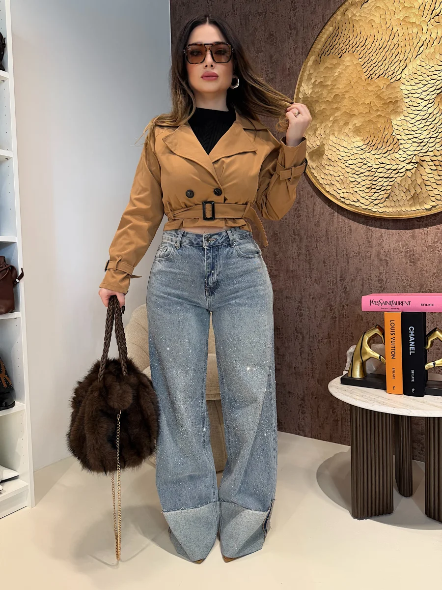 Jeans con risvolto e strass - immagine 6