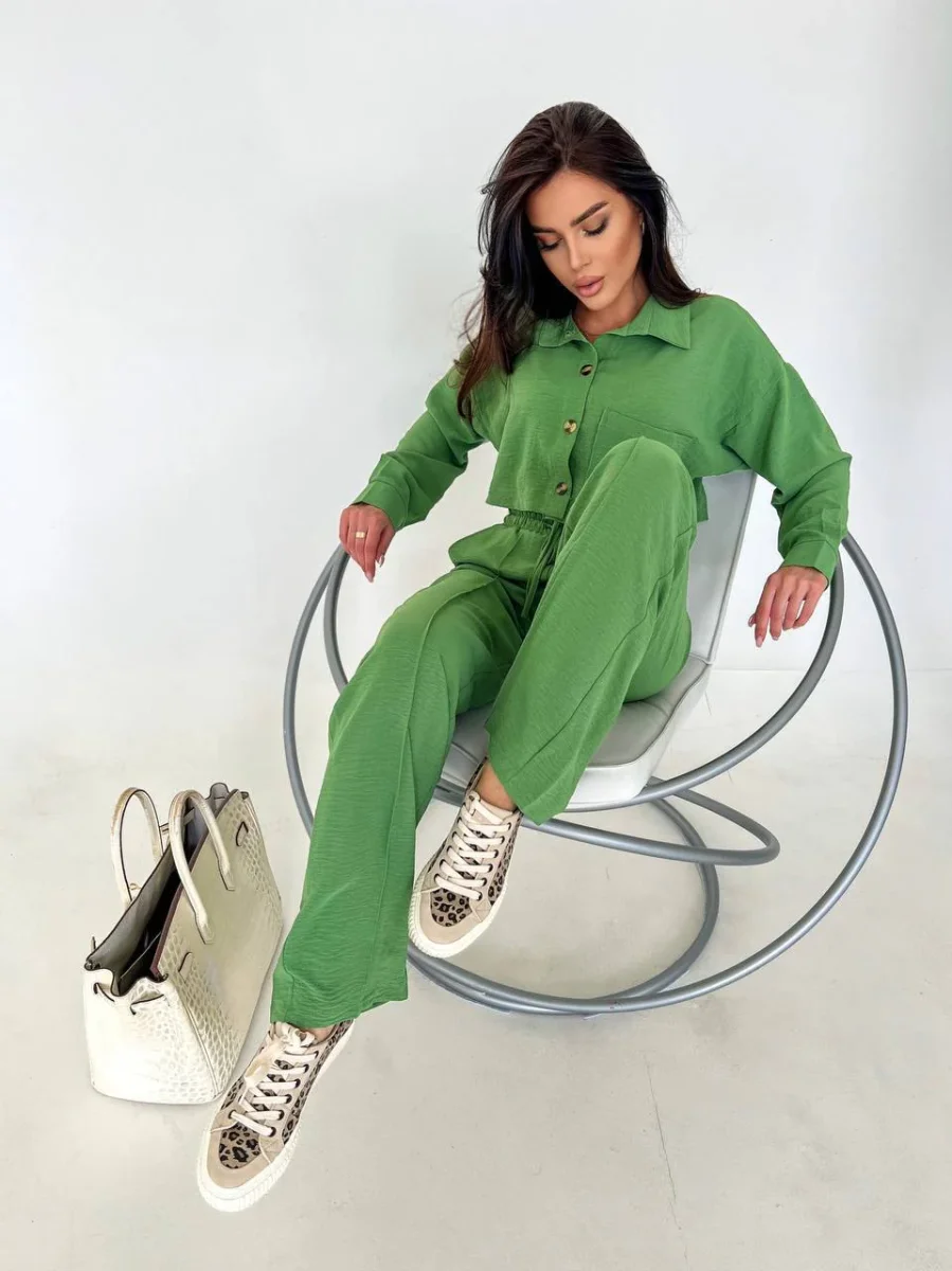 Set due pezzi camicia e pantalone pistacchio - immagine 8