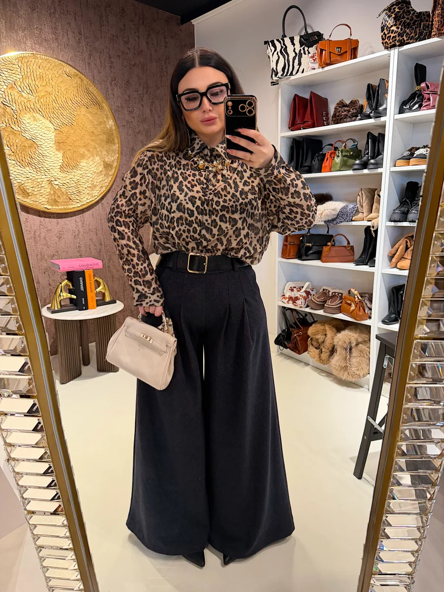 Camicetta animalier in velo - immagine 7