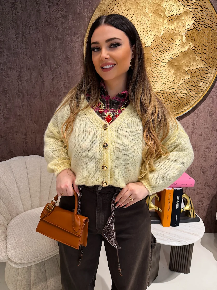 Cardigan giallo con bottoncini oro