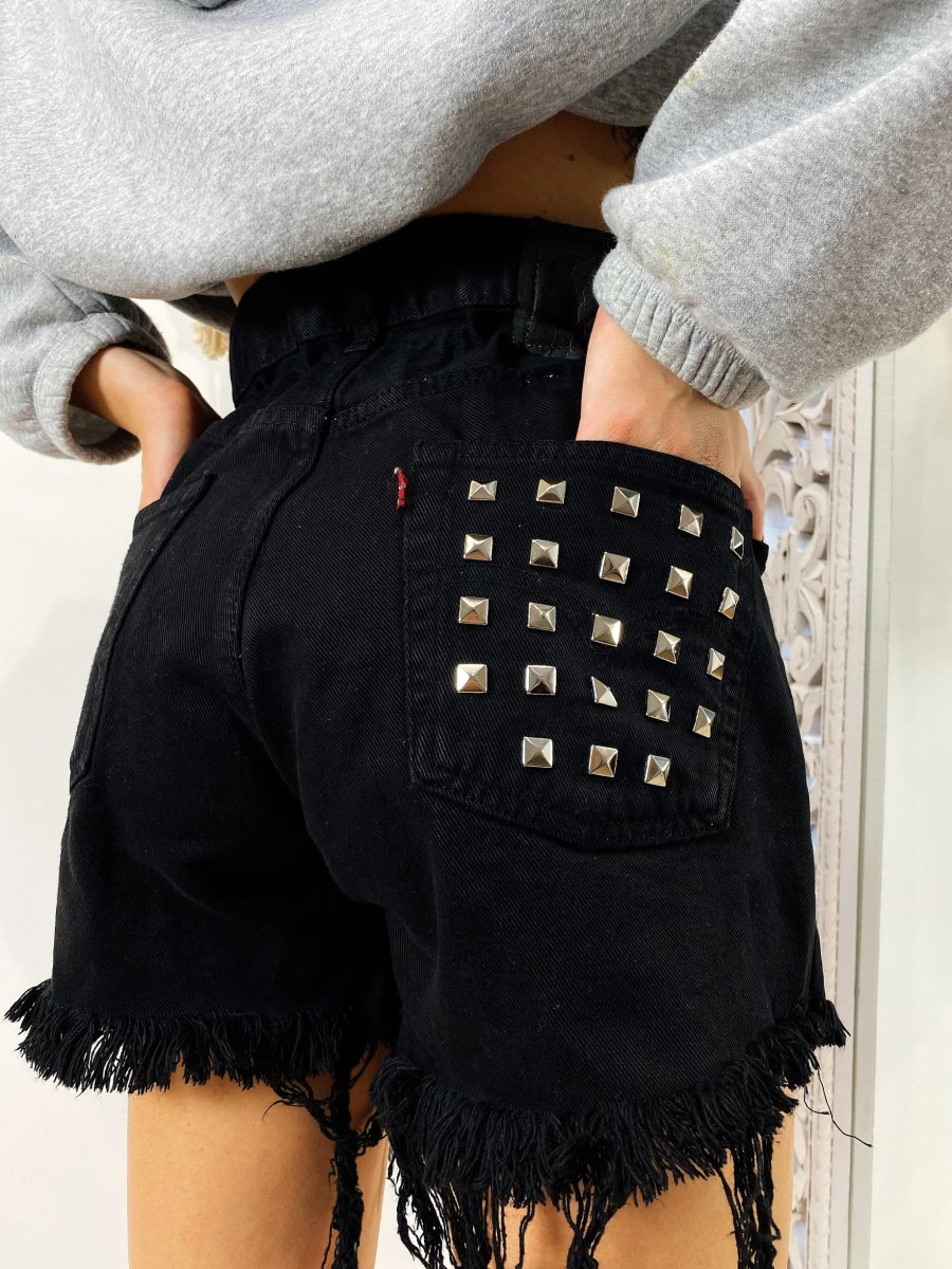 Short Levi’s Vintage nero con borchie - immagine 5